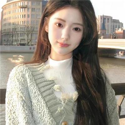 这个少侠有点冷